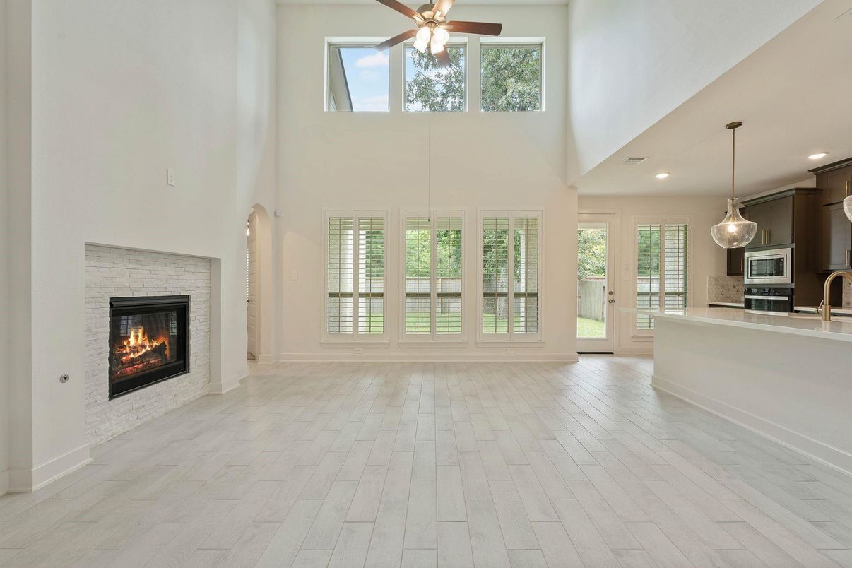 Fireplace, Interior, Kitchen, Pendant Lights, Recessed Lighting, Wood Texture Flooring