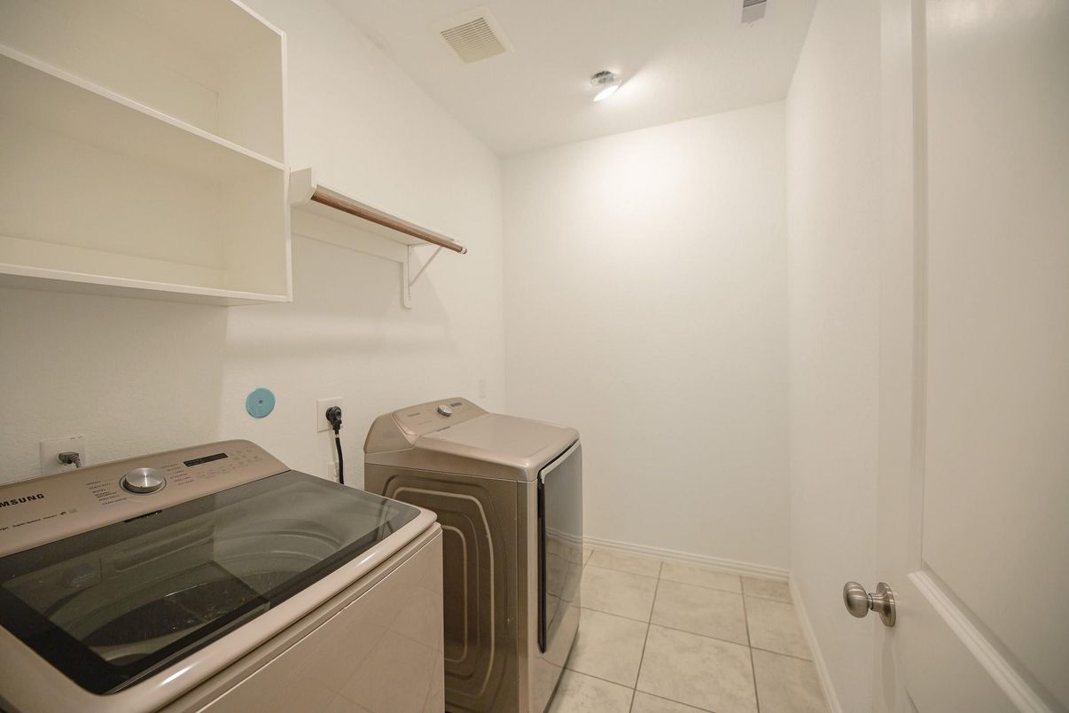 Interior, Washer