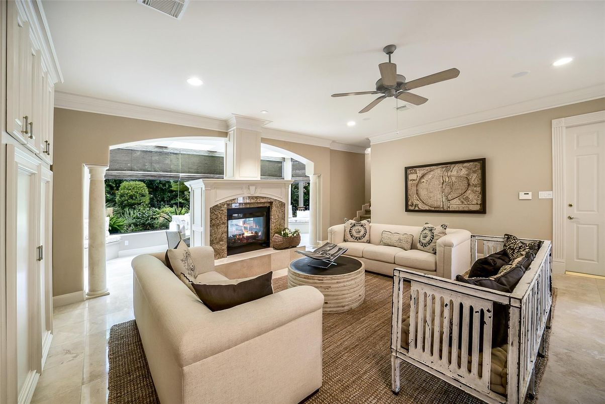 Fireplace, Interior, Living room, Recessed Lighting