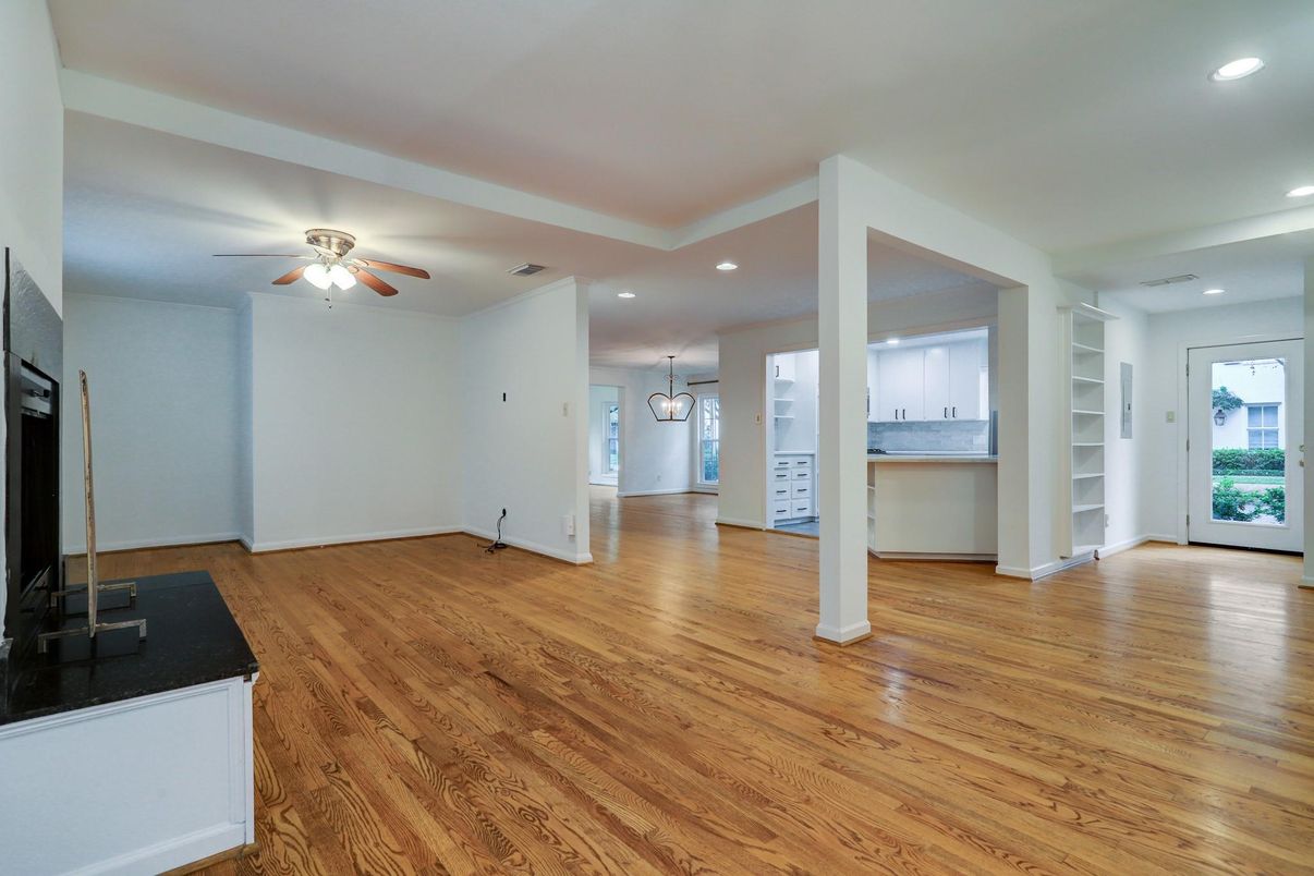 Empty room, Interior, Pendant Lights, Recessed Lighting, Wood Texture Flooring
