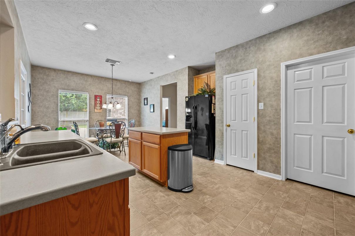 Chandelier, Dining room, Interior, Kitchen, Pendant Lights, Recessed Lighting