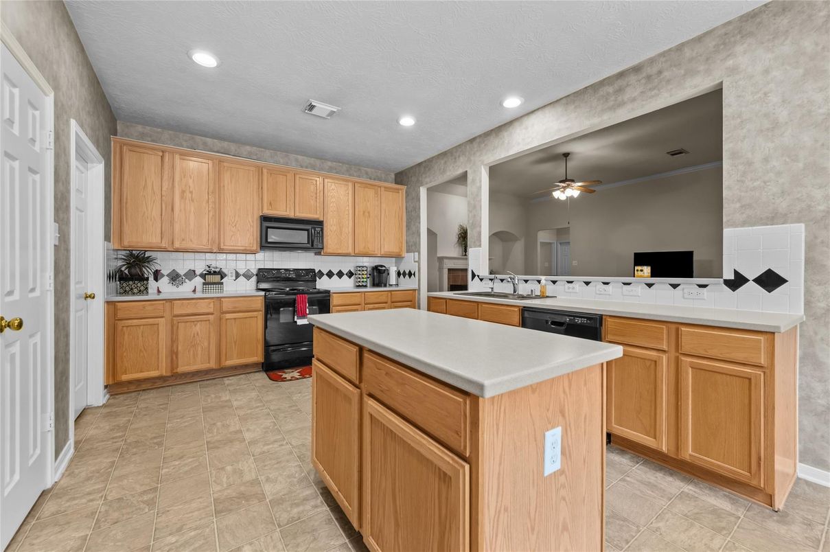 Interior, Kitchen, Recessed Lighting