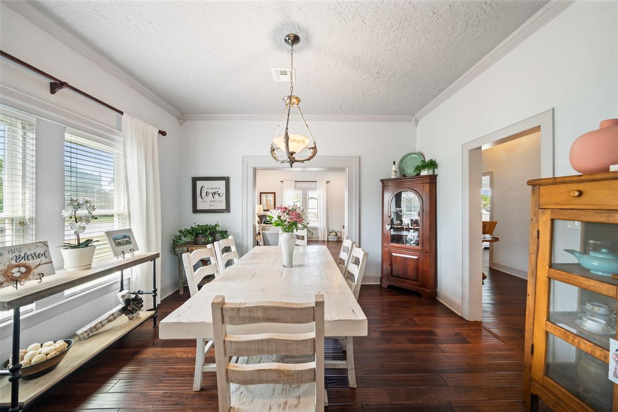 Dining room, Interior, Pendant Lights, Wood Texture Flooring