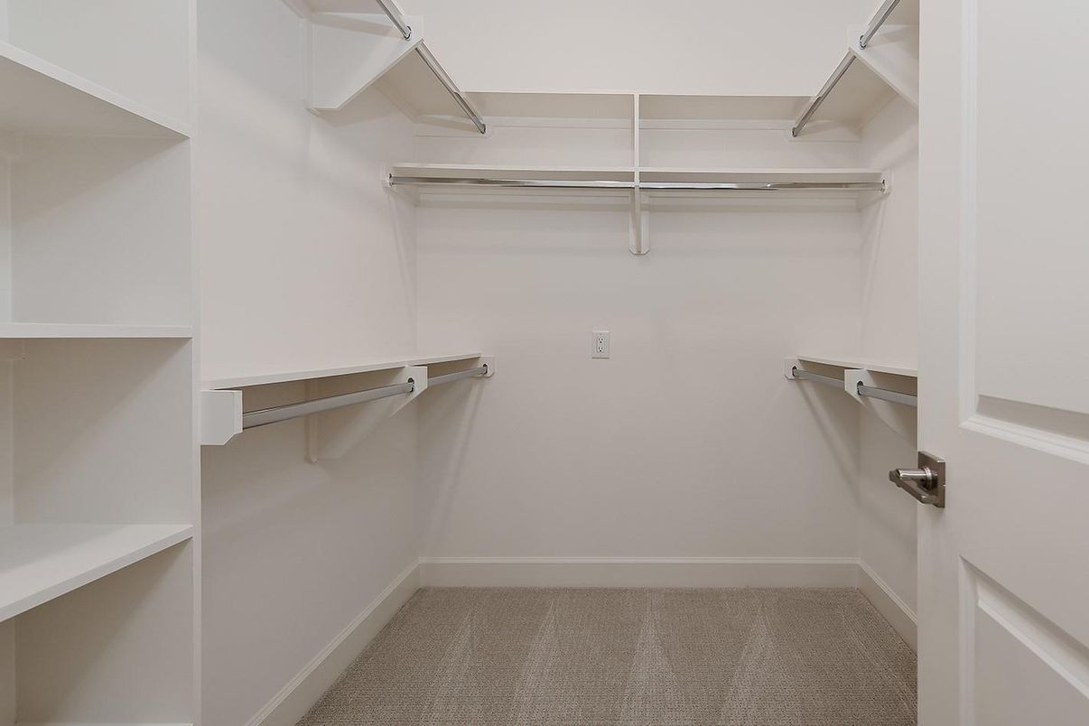 Interior, Walk-in Closets