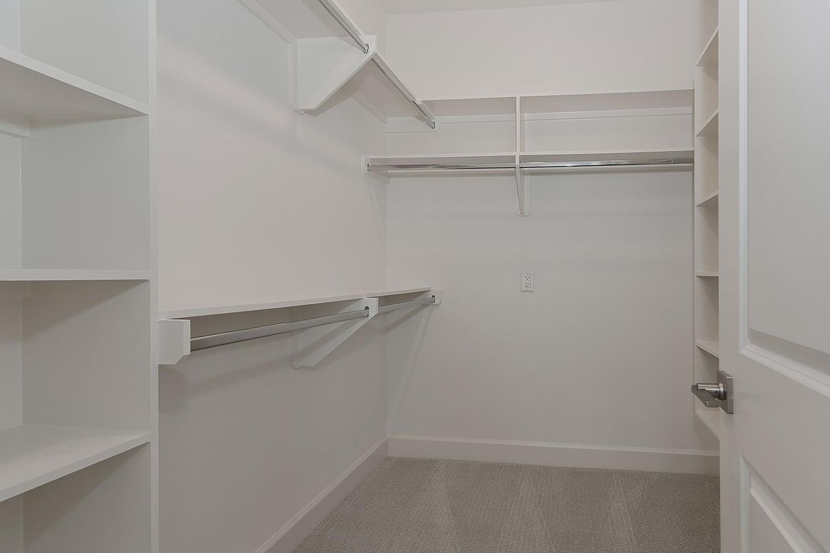 Interior, Walk-in Closets