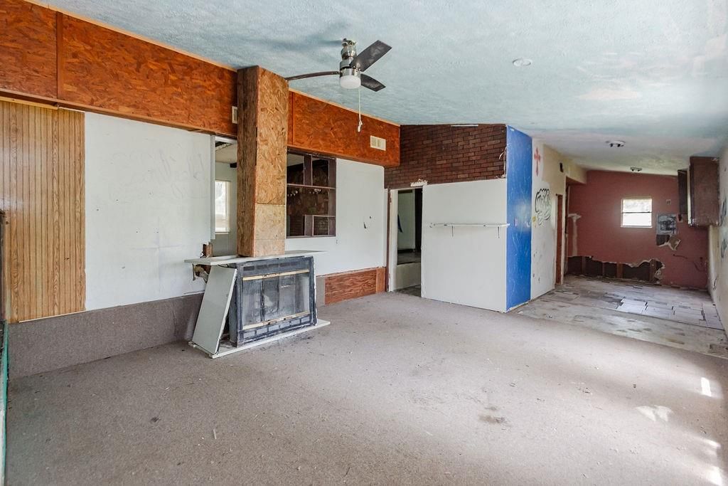 Empty room, Fireplace, Interior, Stone Walls