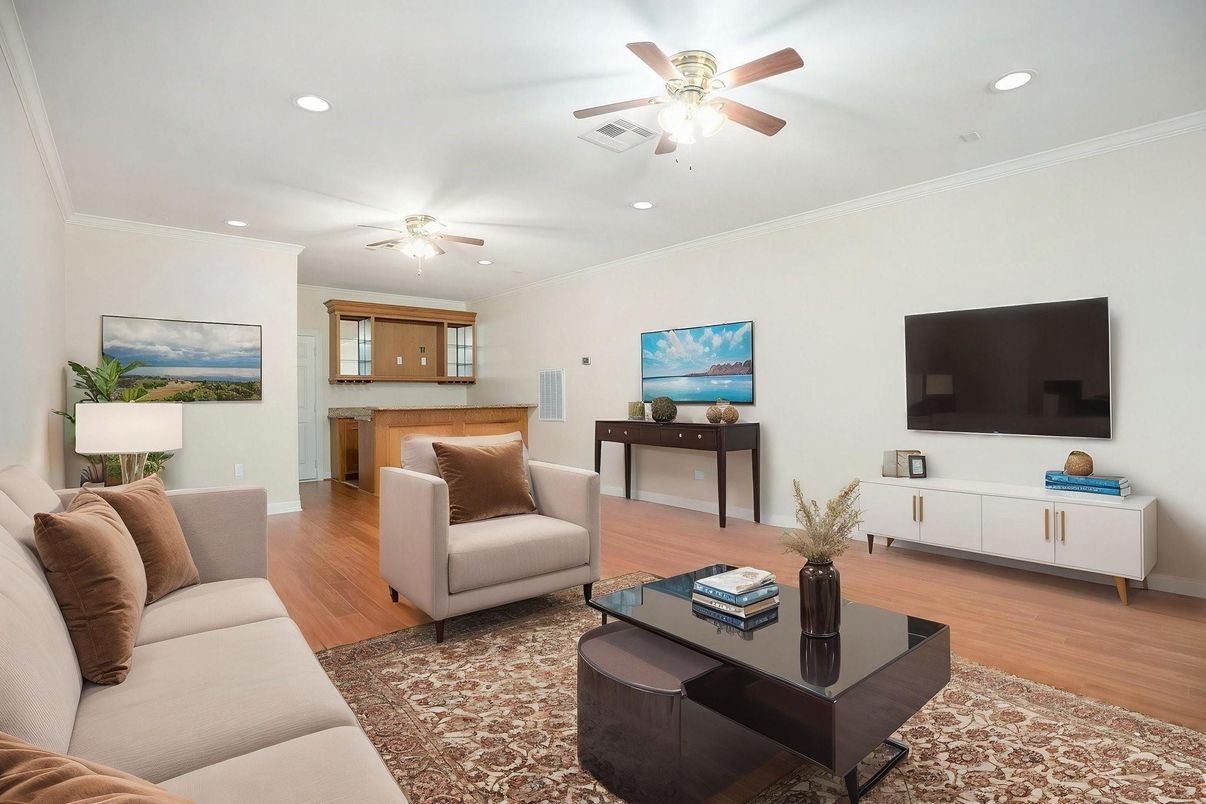 Interior, Living room, Recessed Lighting, Wood Texture Flooring
