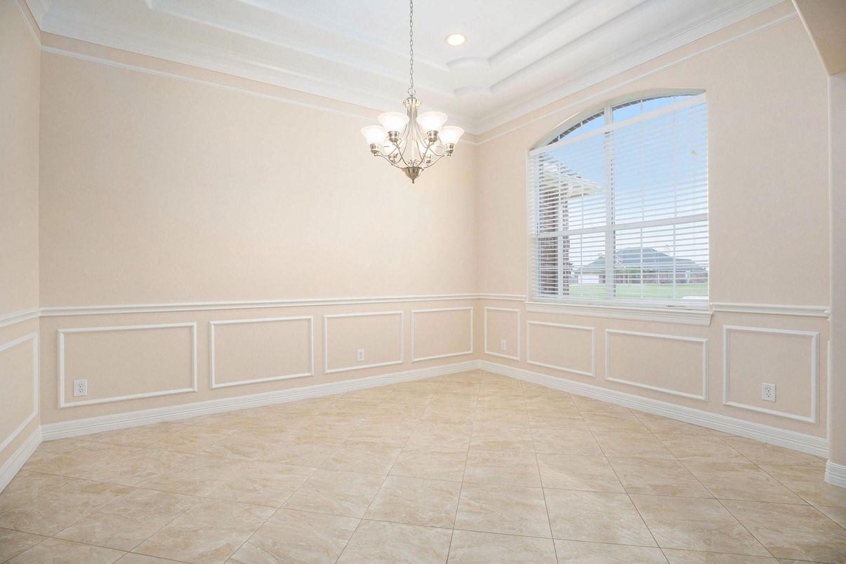 Chandelier, Empty room, Interior, Recessed Lighting