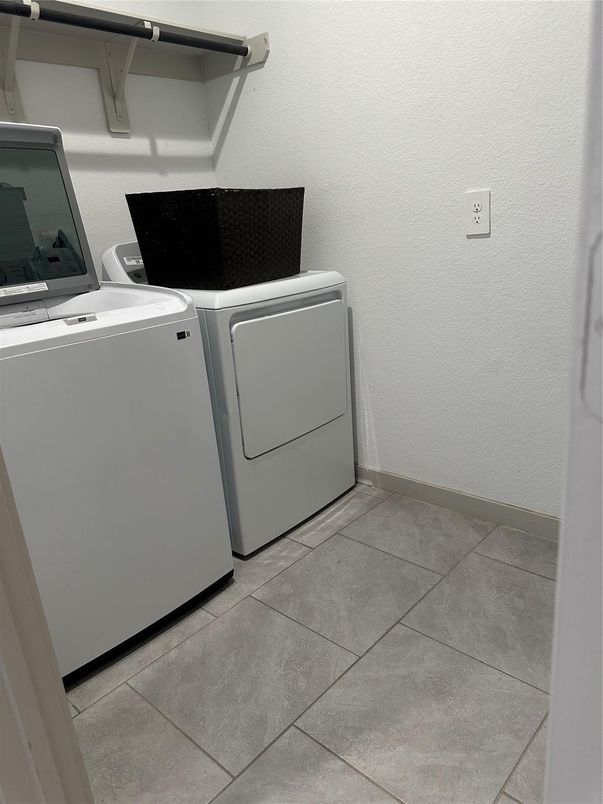 Interior, Washer