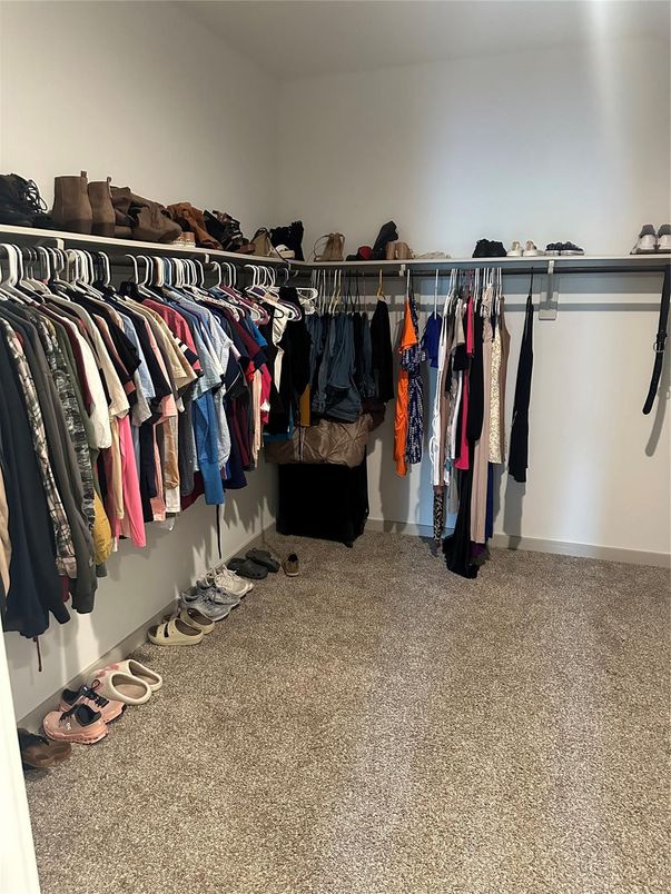 Interior, Walk-in Closets