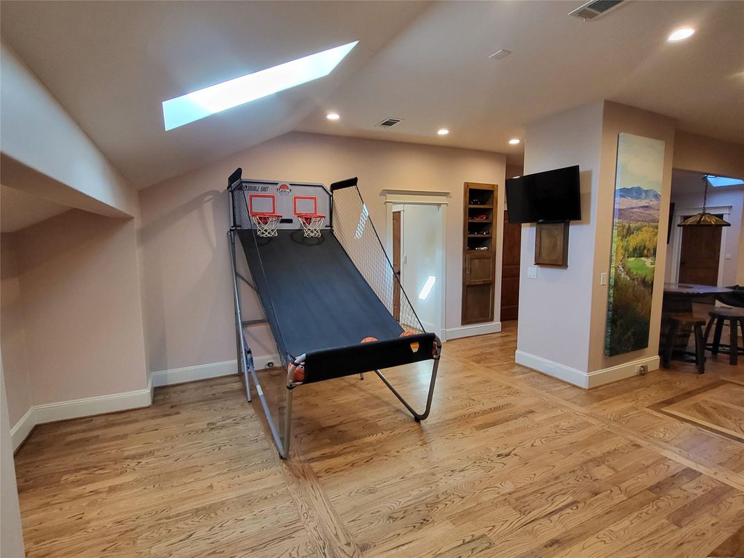 Game Room, Interior, Recessed Lighting, Wood Texture Flooring