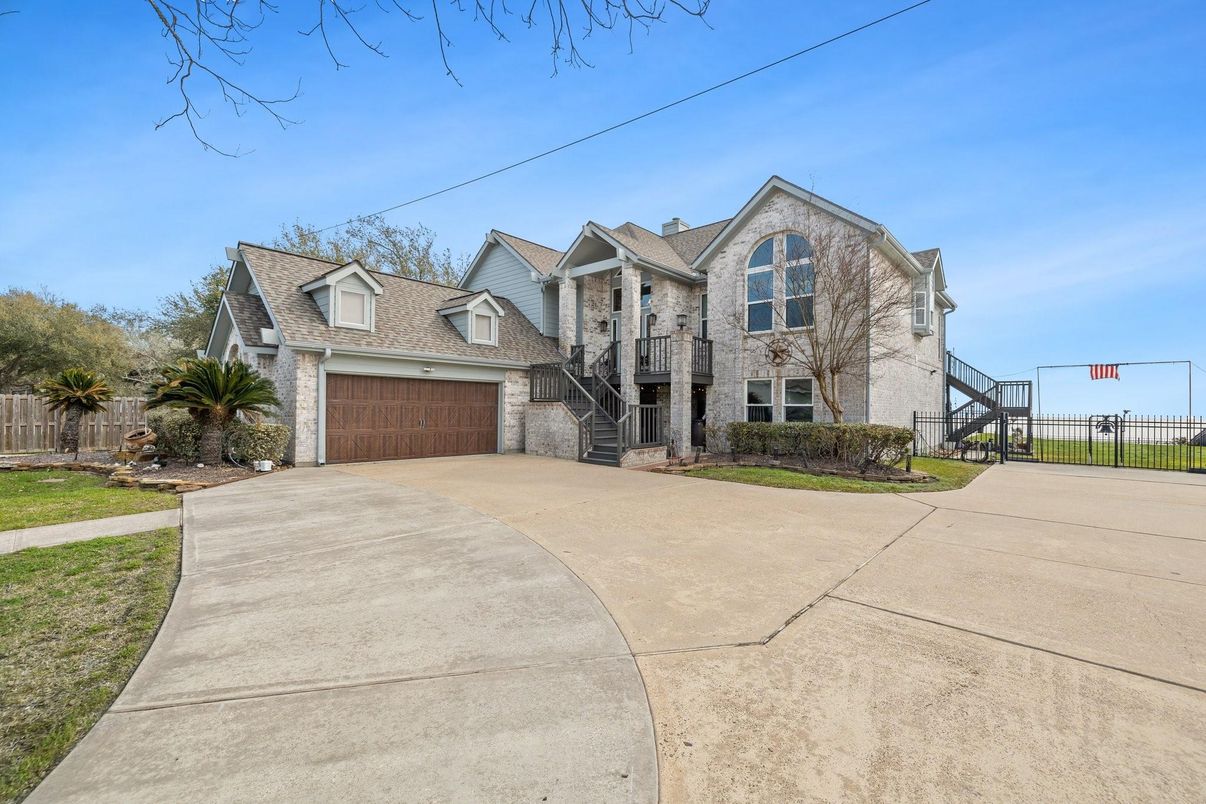 Attached, Exterior, Facade, Brick Facade, Tudor Revival