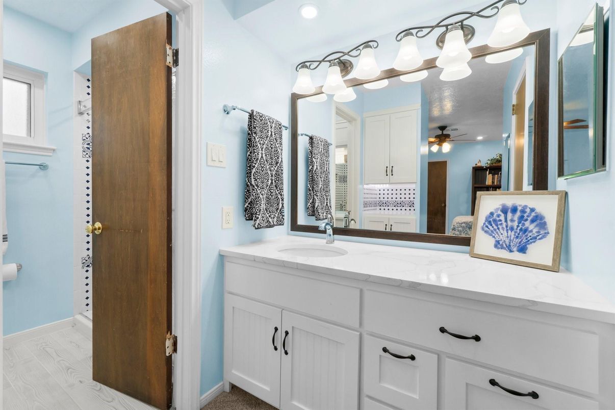 Bathroom, Dual Sink Vanities, Interior, Recessed Lighting, Wood Texture Flooring