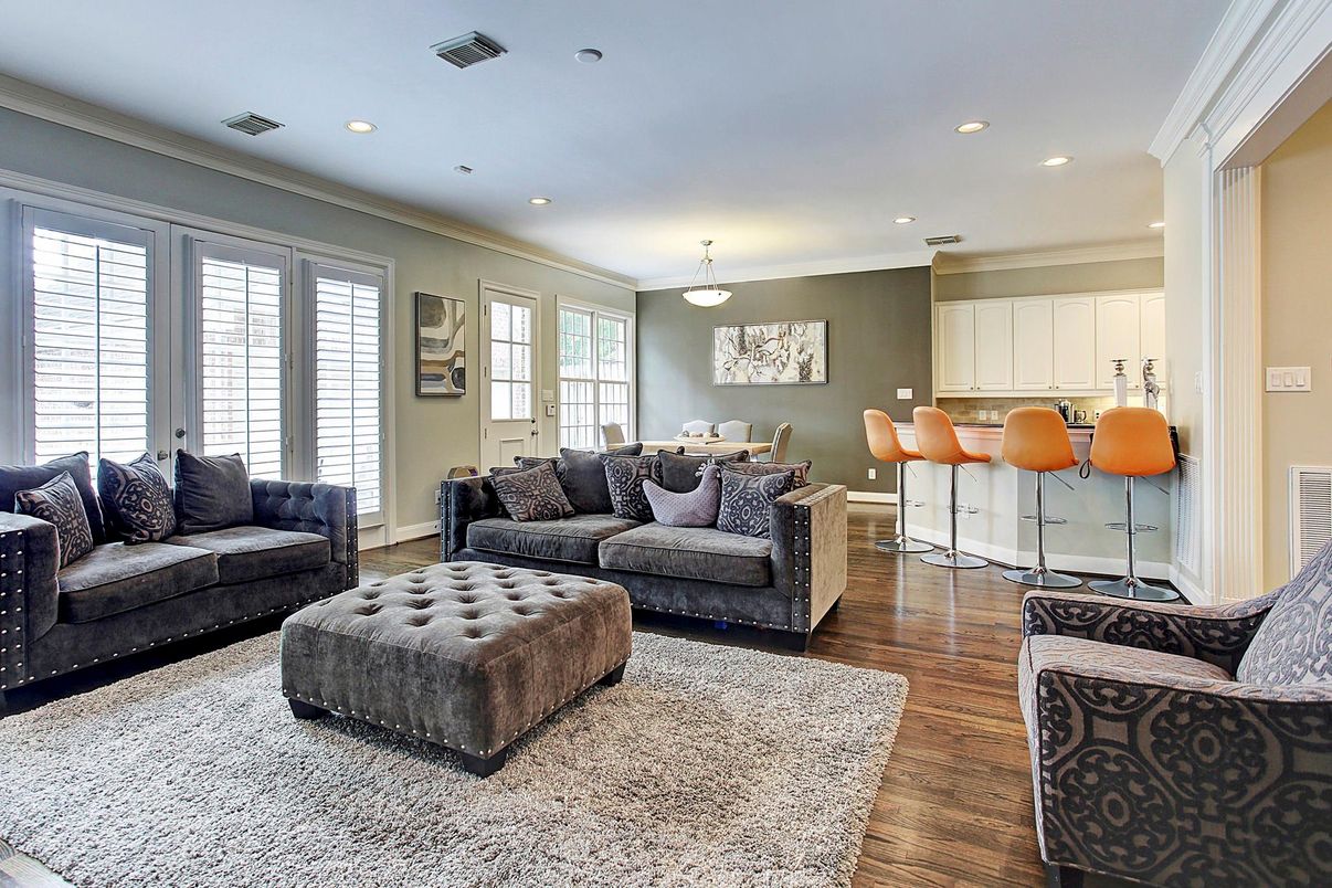 Dining room, Interior, Living room, Pendant Lights, Recessed Lighting, Wood Texture Flooring