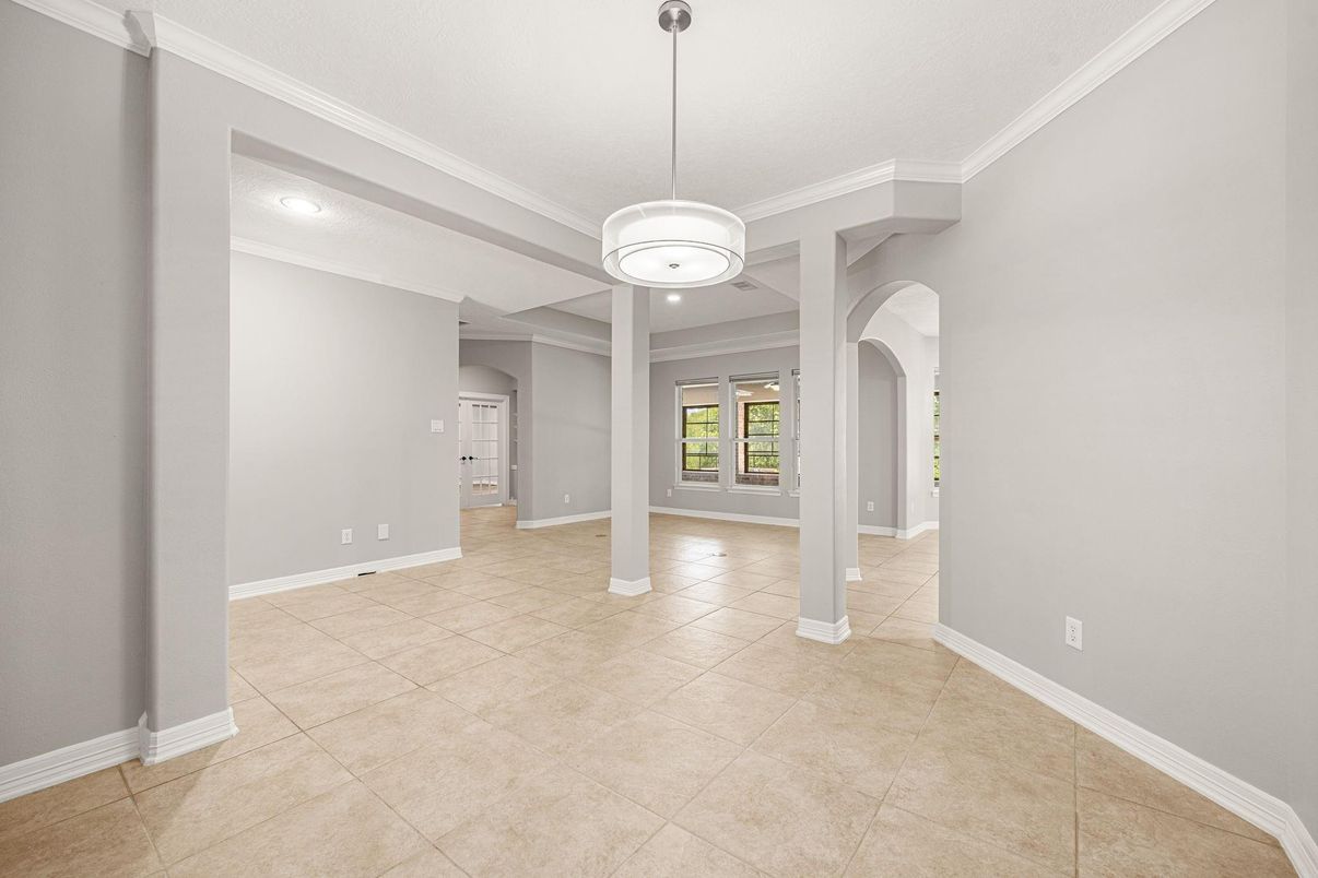 Empty room, Interior, Pendant Lights, Recessed Lighting