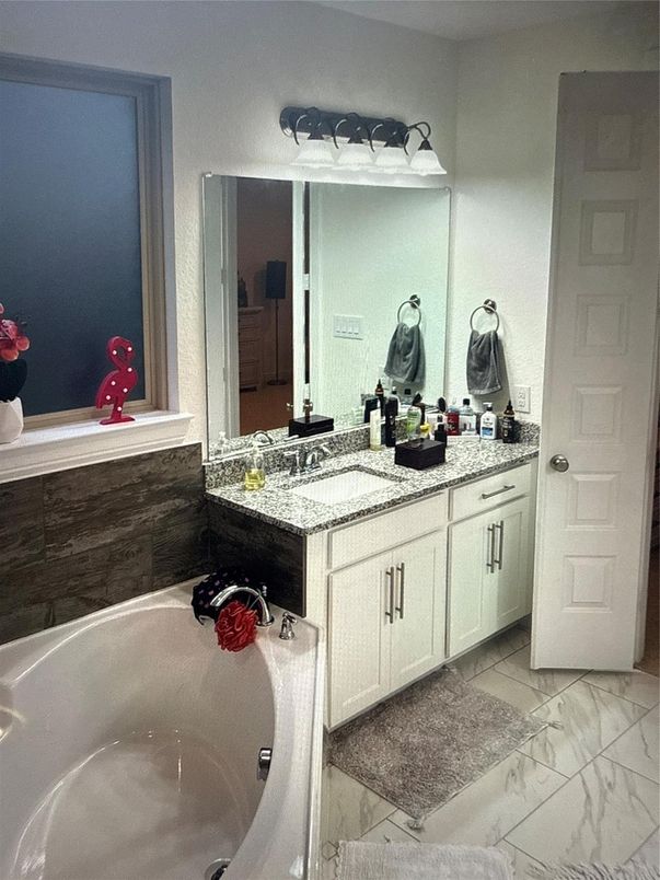 Bathroom, Dual Sink Vanities, Interior, Marble