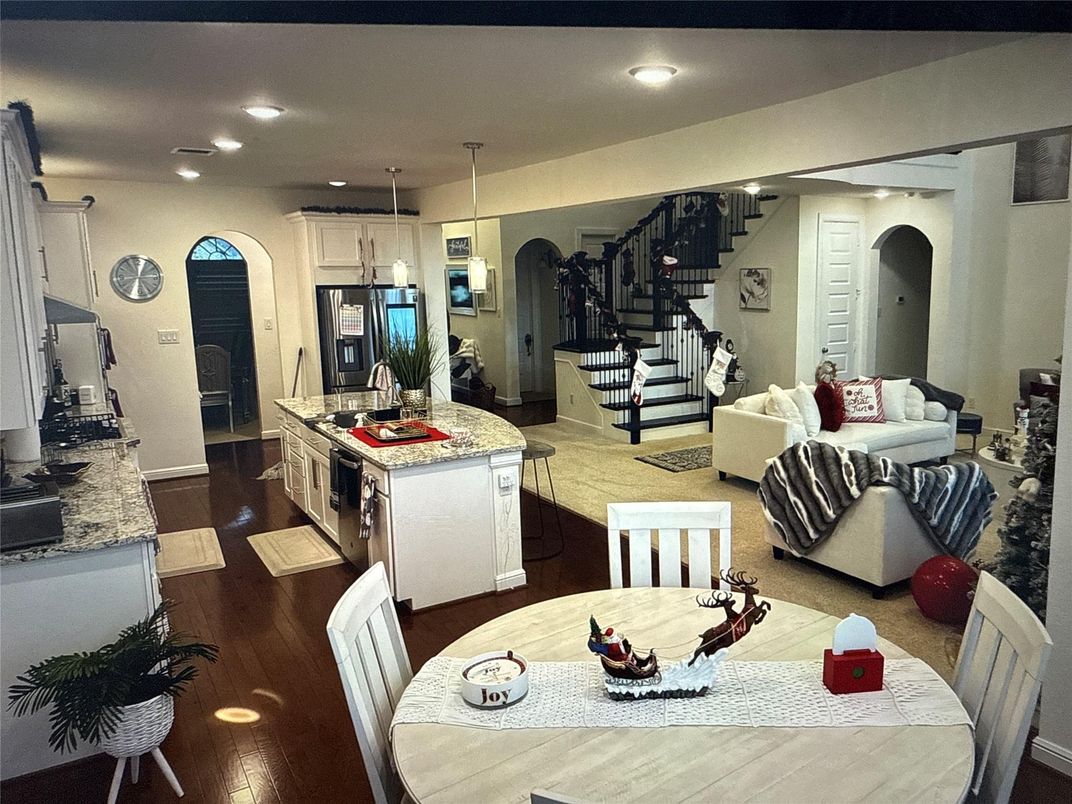 Dining room, Interior, Kitchen, Living room, Pendant Lights, Recessed Lighting, Wood Texture Flooring