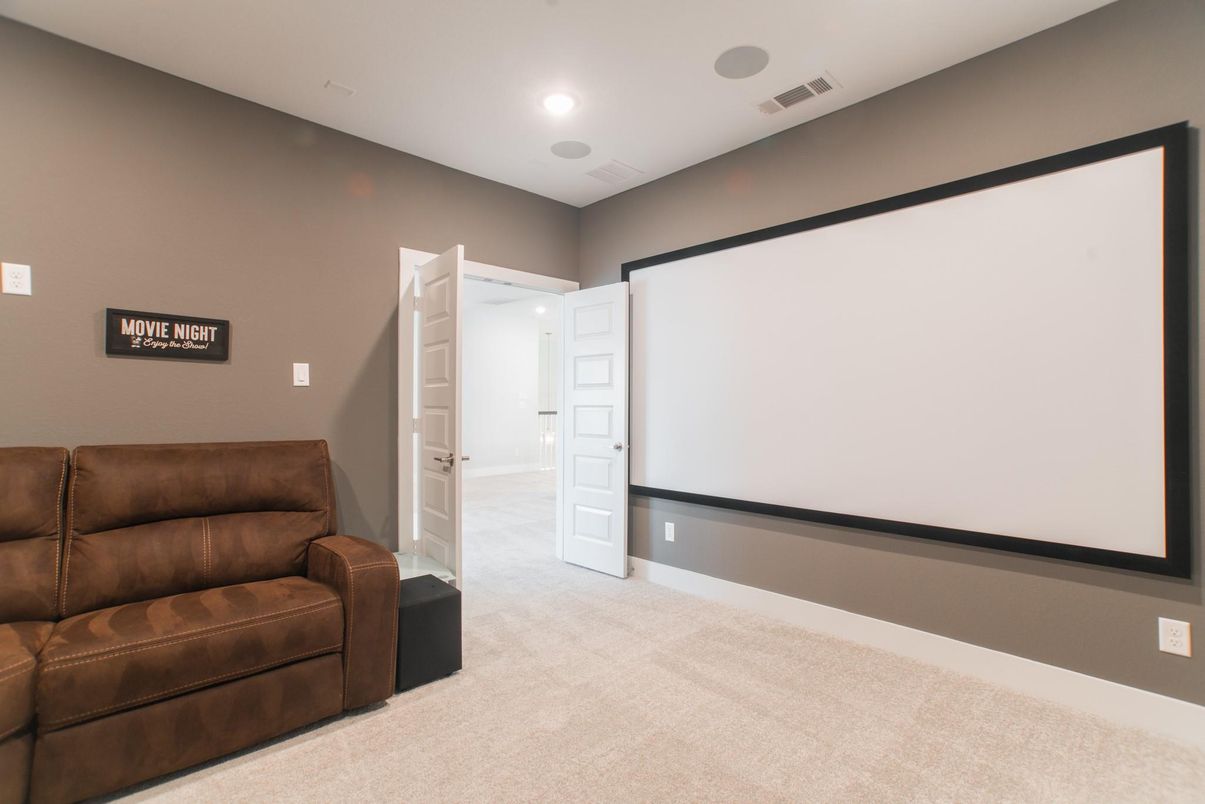 Empty room, Interior, Projection Screen, Recessed Lighting, Theatre Room