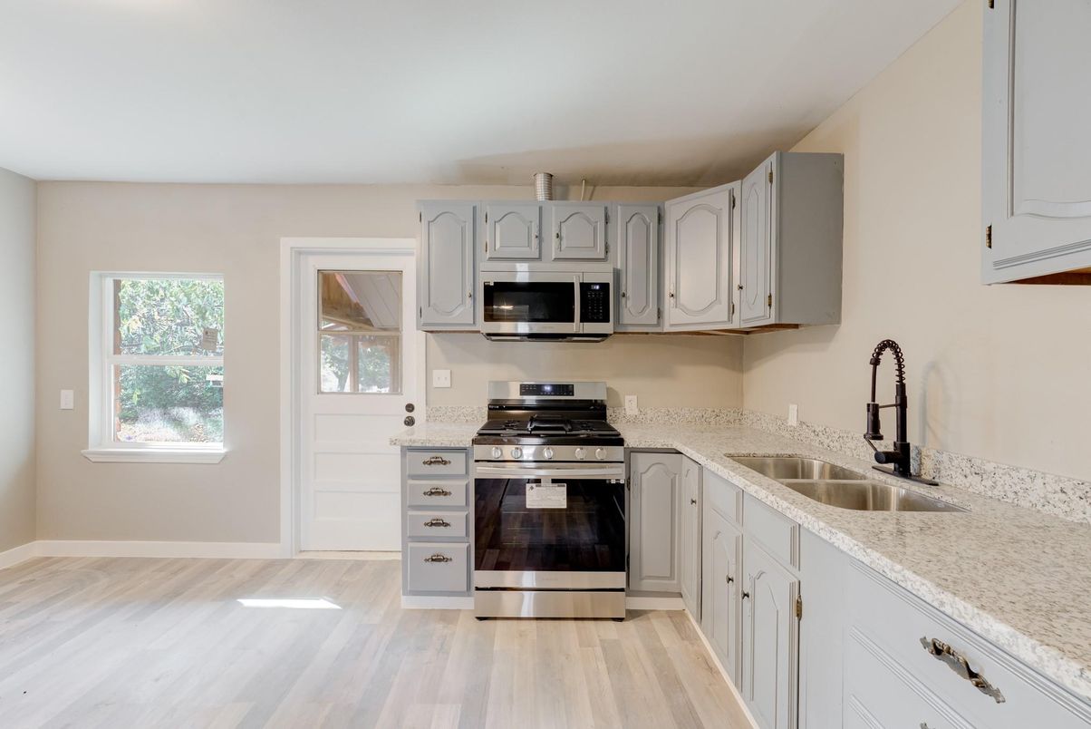 Interior, Kitchen, Stainless Steel Appliances, Wood Texture Flooring