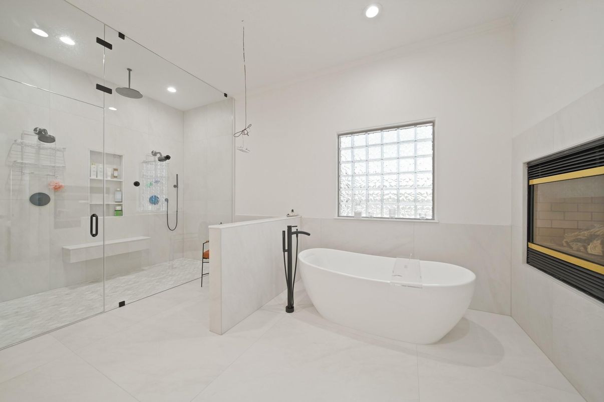 Bathroom, Free Standing Baths, Glass Shower, Interior, Recessed Lighting