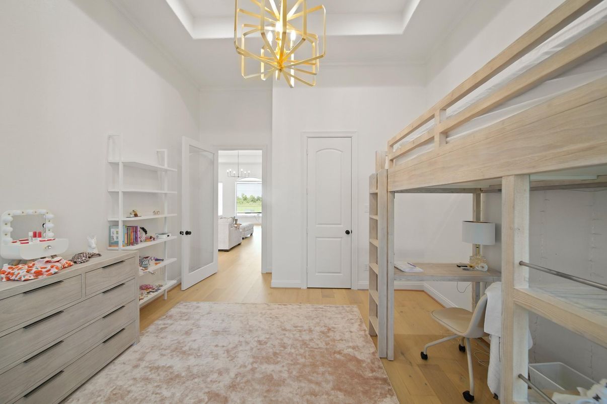 Home Office, Interior, Pendant Lights, Wood Texture Flooring