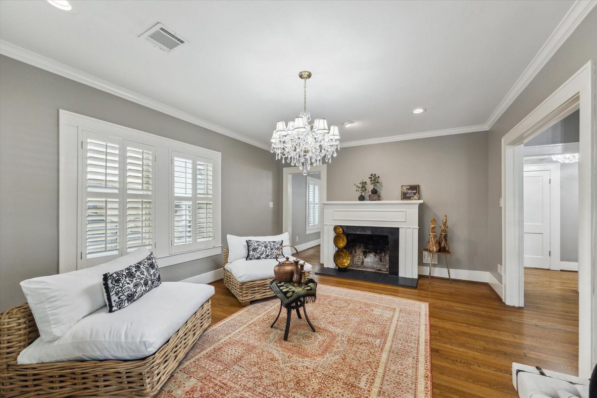 Chandelier, Fireplace, Interior, Living room, Recessed Lighting, Wood Texture Flooring