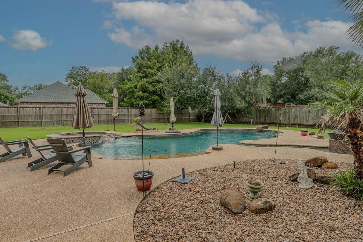 Backyard, Exterior, Pool
