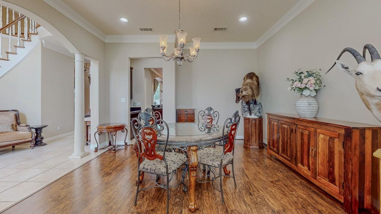 Chandelier, Dining room, Interior, Recessed Lighting, Wood Texture Flooring