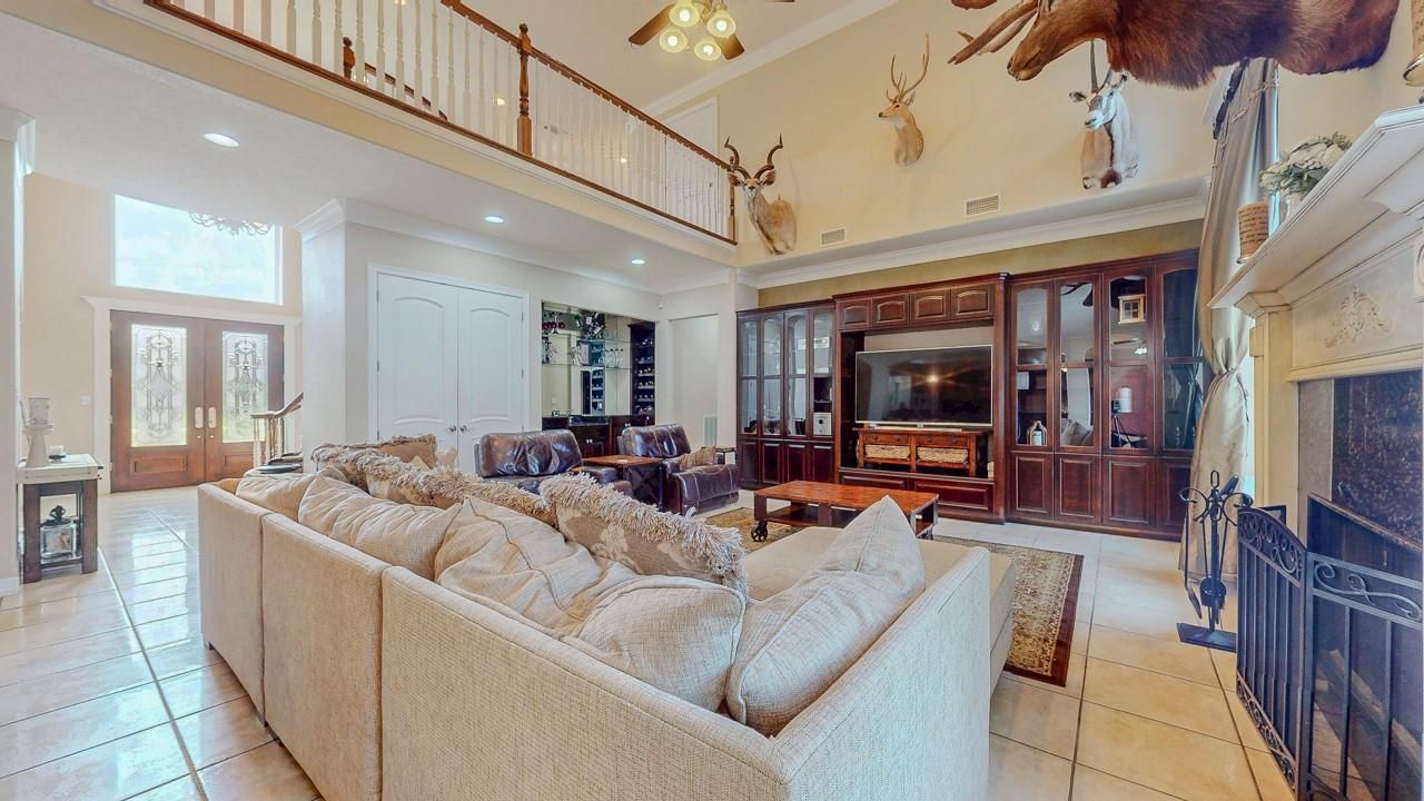 Interior, Living room, Recessed Lighting