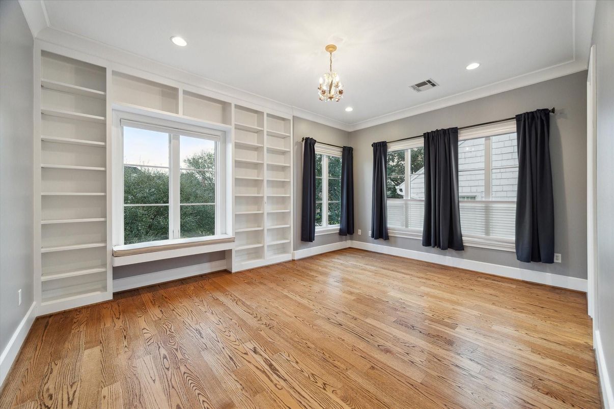 Chandelier, Empty room, Interior, Recessed Lighting, Wood Texture Flooring
