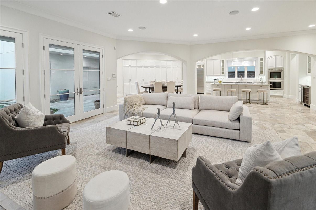 Dining room, Interior, Kitchen, Living room, Recessed Lighting