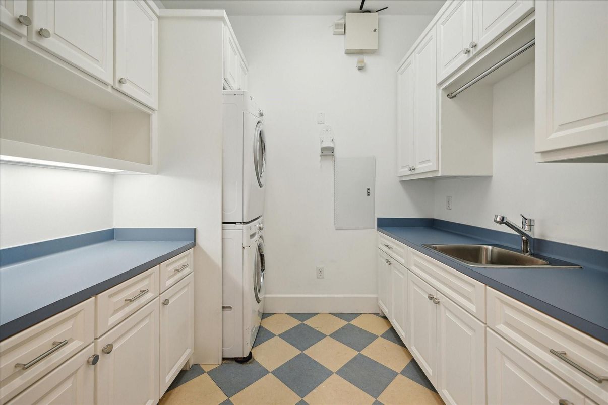 Interior, Kitchen, Washer