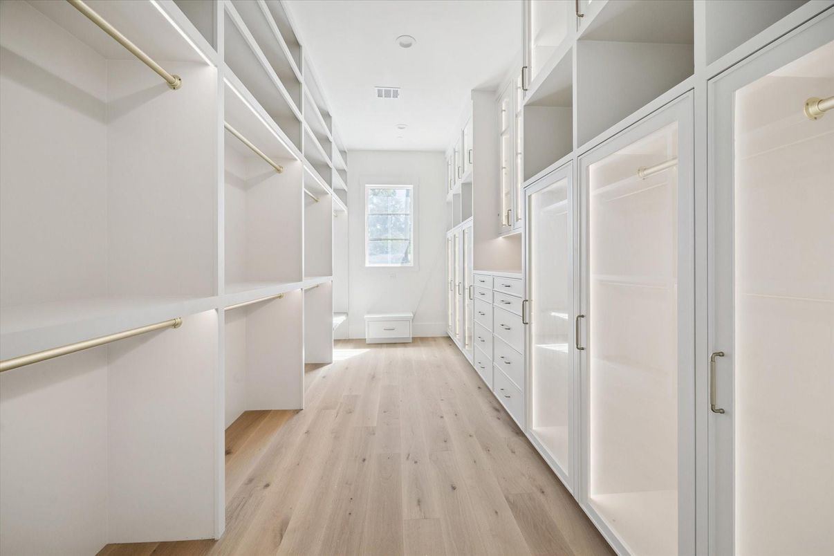 Interior, Recessed Lighting, Walk-in Closets, Wood Texture Flooring