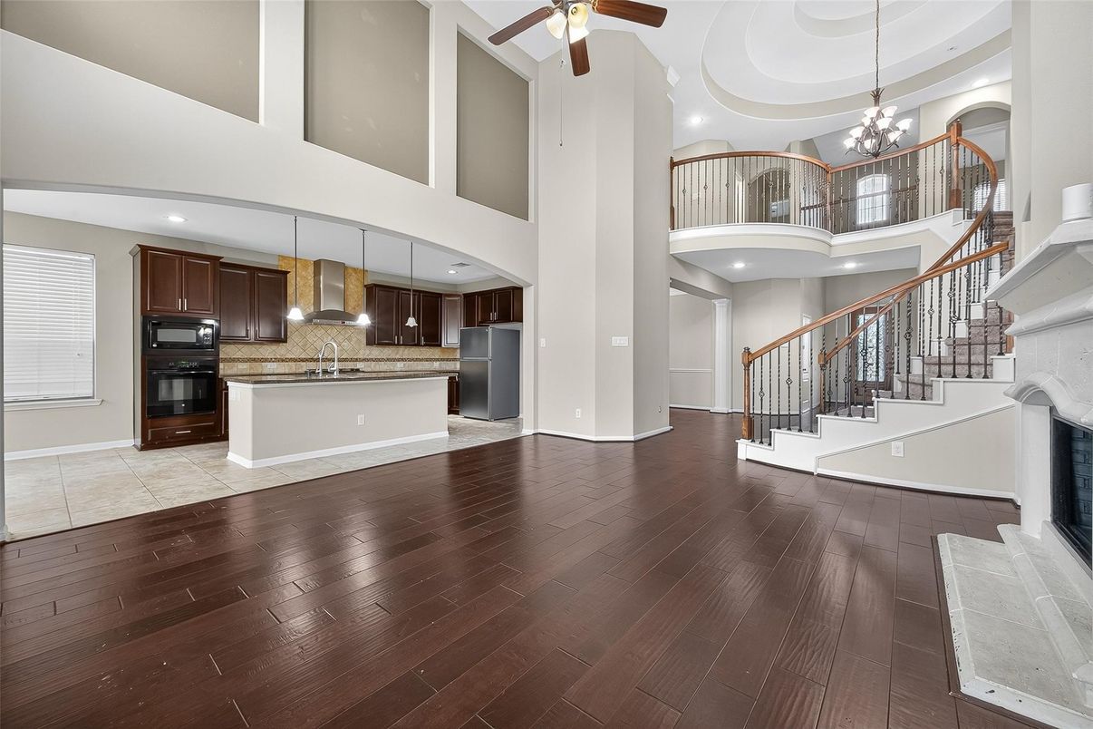 Chandelier, Interior, Kitchen, Pendant Lights, Recessed Lighting, Wood Texture Flooring