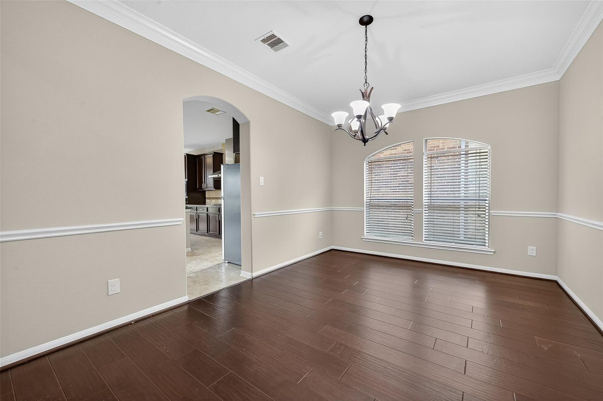 Chandelier, Empty room, Interior, Wood Texture Flooring
