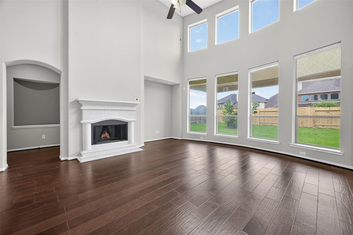 Empty room, Fireplace, Interior, Wood Texture Flooring