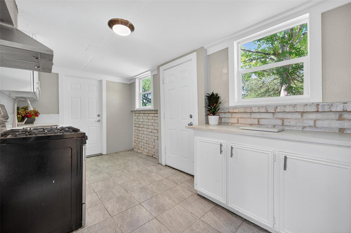Interior, Kitchen