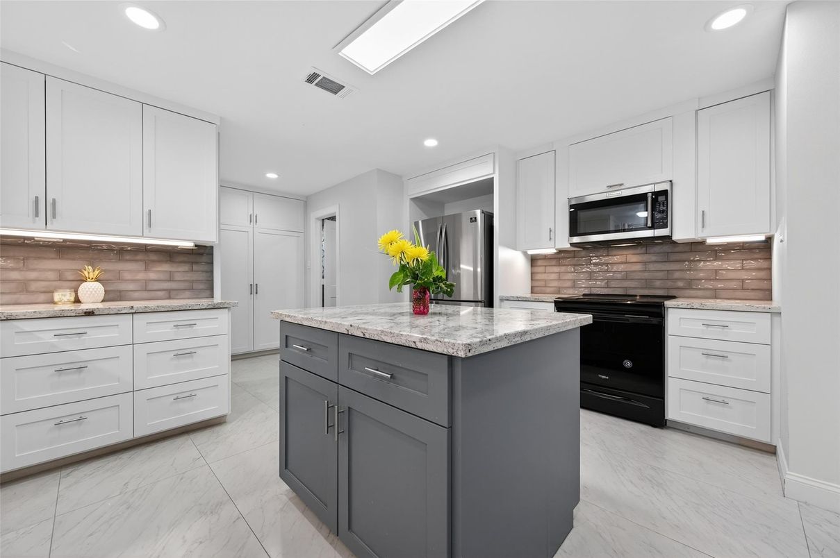 Interior, Kitchen, Marble, Recessed Lighting, Stainless Steel Appliances