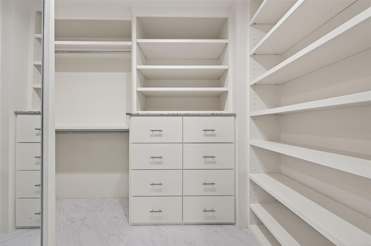 Interior, Marble, Walk-in Closets