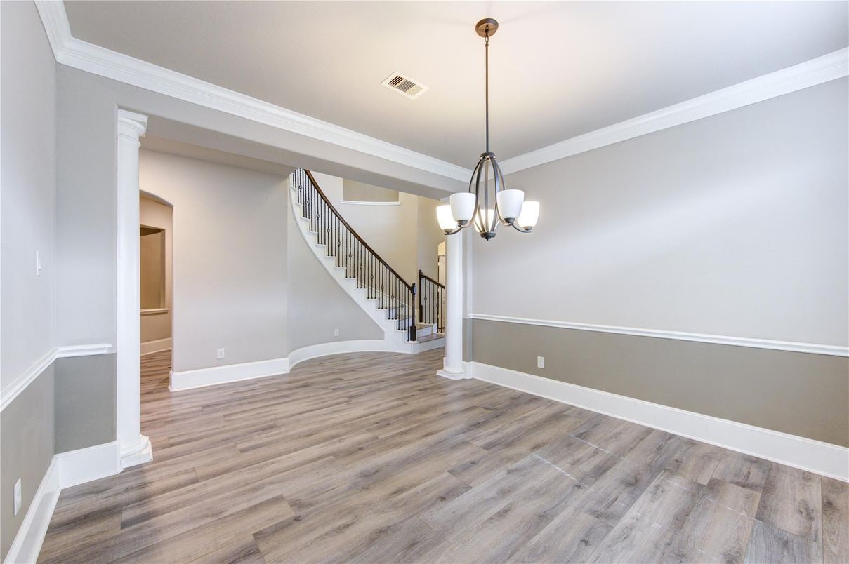 Chandelier, Empty room, Interior, Pendant Lights, Wood Texture Flooring