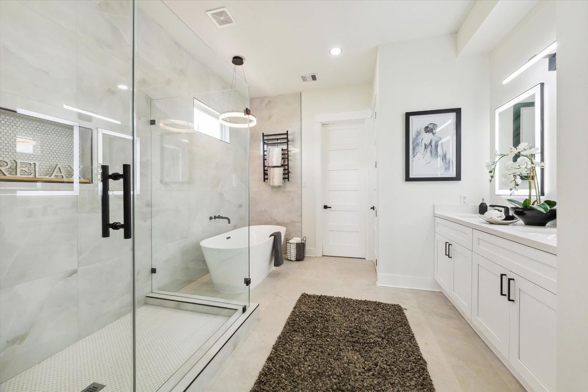 Bathroom, Dual Sink Vanities, Free Standing Baths, Glass Shower, Interior, Pendant Lights, Recessed Lighting
