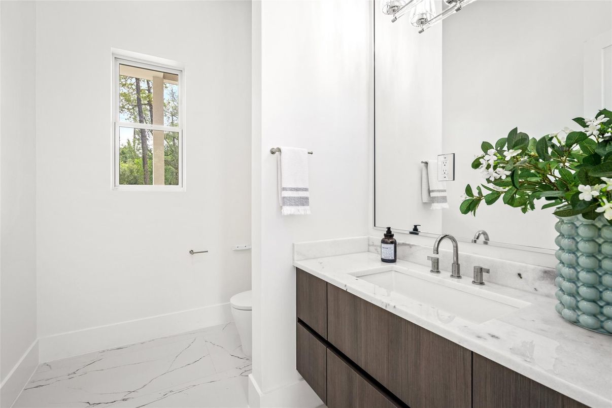 Bathroom, Dual Sink Vanities, Interior, Marble