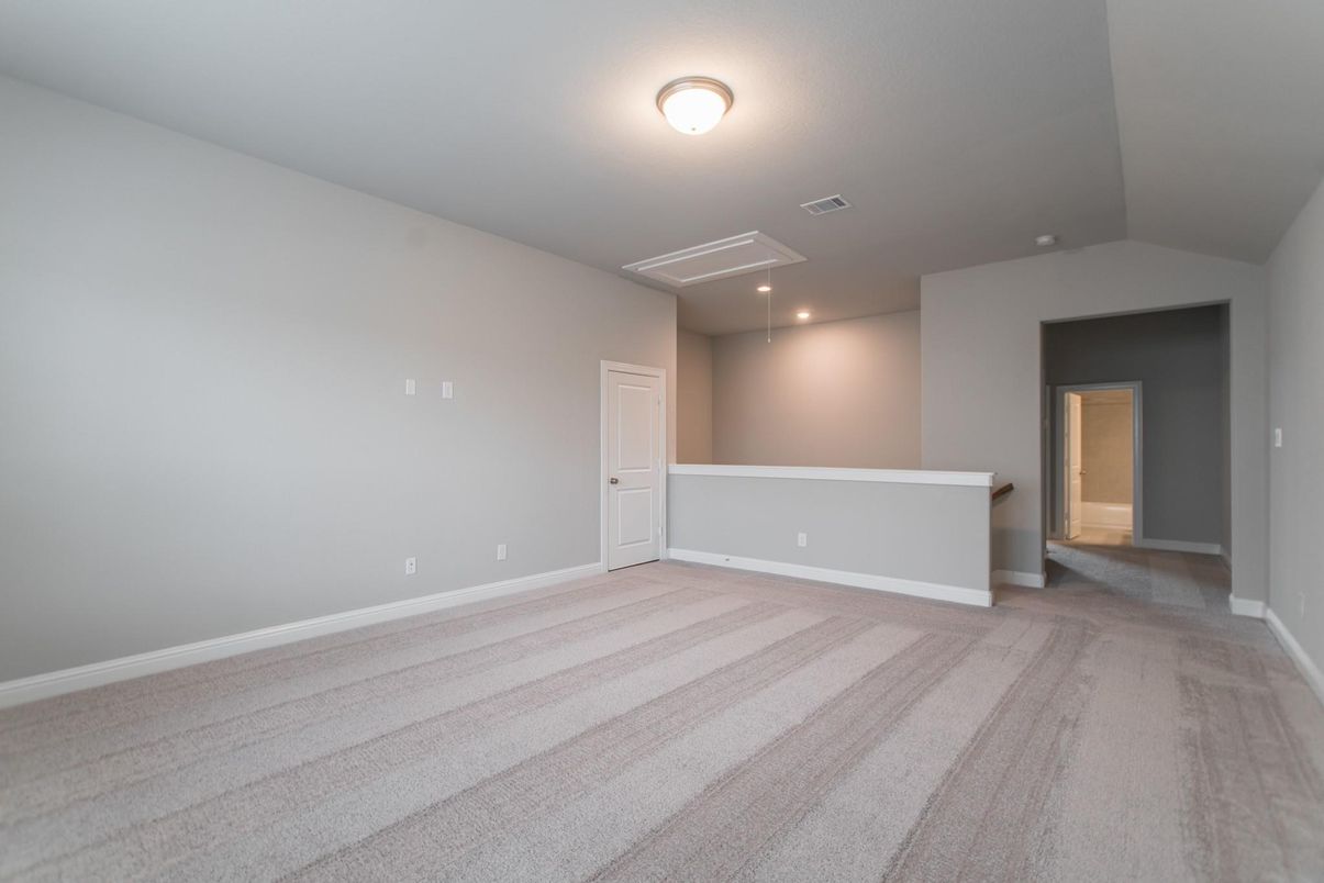 Empty room, Interior, Recessed Lighting