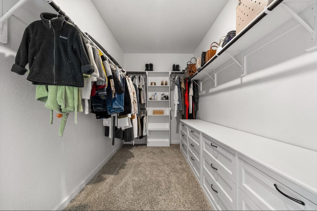 Interior, Walk-in Closets