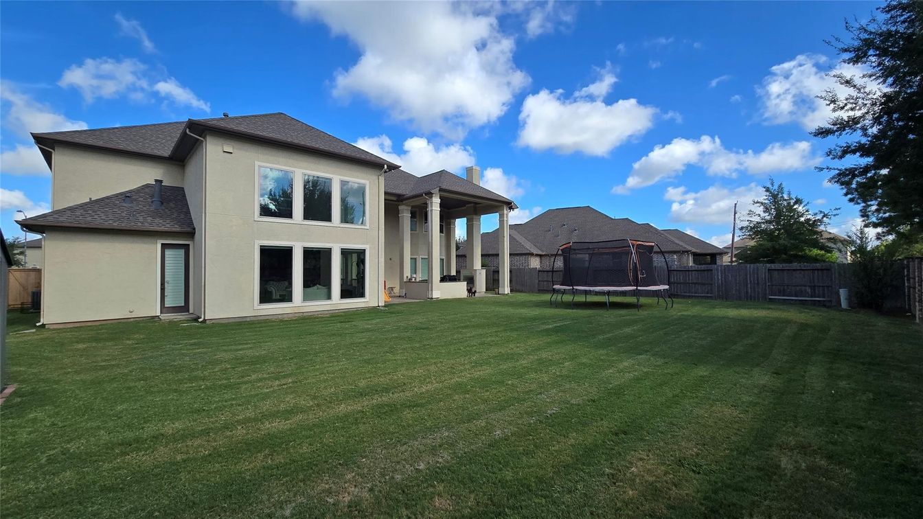 Backyard, Exterior, Playground