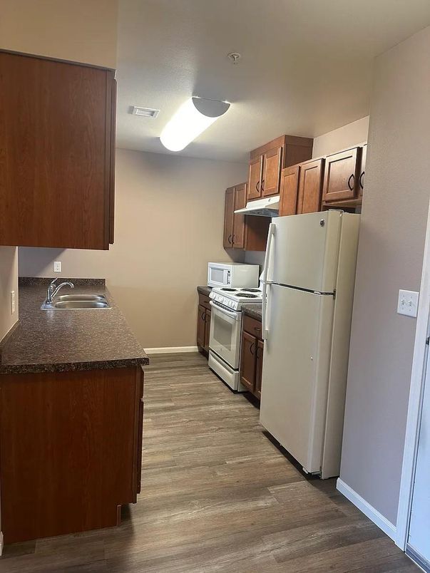 Interior, Kitchen, Wood Texture Flooring