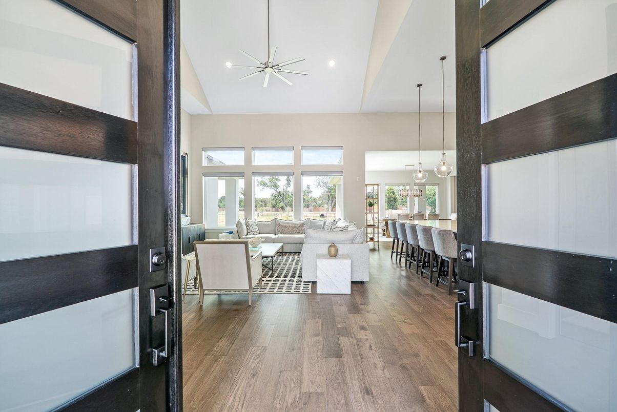 Dining room, Interior, Living room, Pendant Lights, Recessed Lighting, Wood Texture Flooring