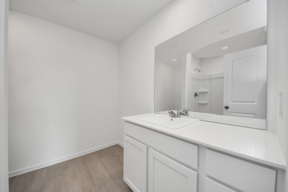 Bathroom, Interior, Recessed Lighting, Wood Texture Flooring