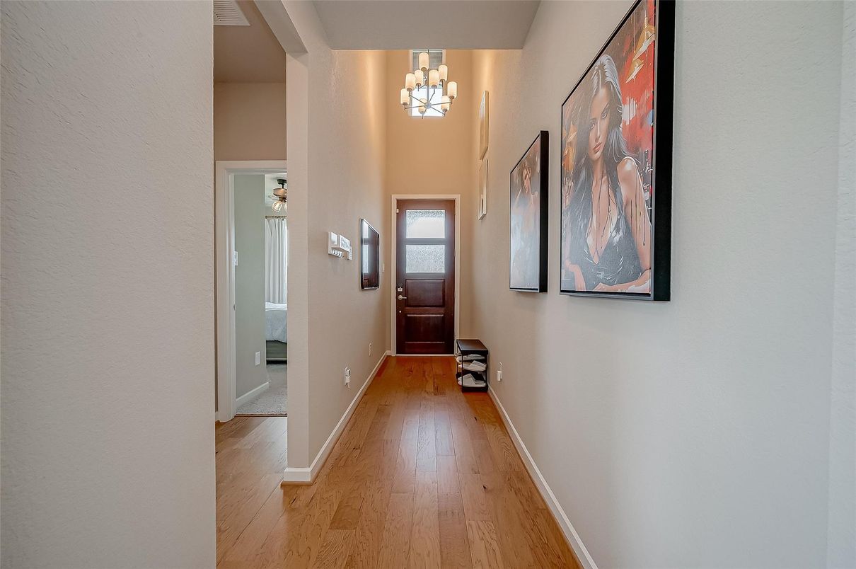 Chandelier, Interior, Wood Texture Flooring