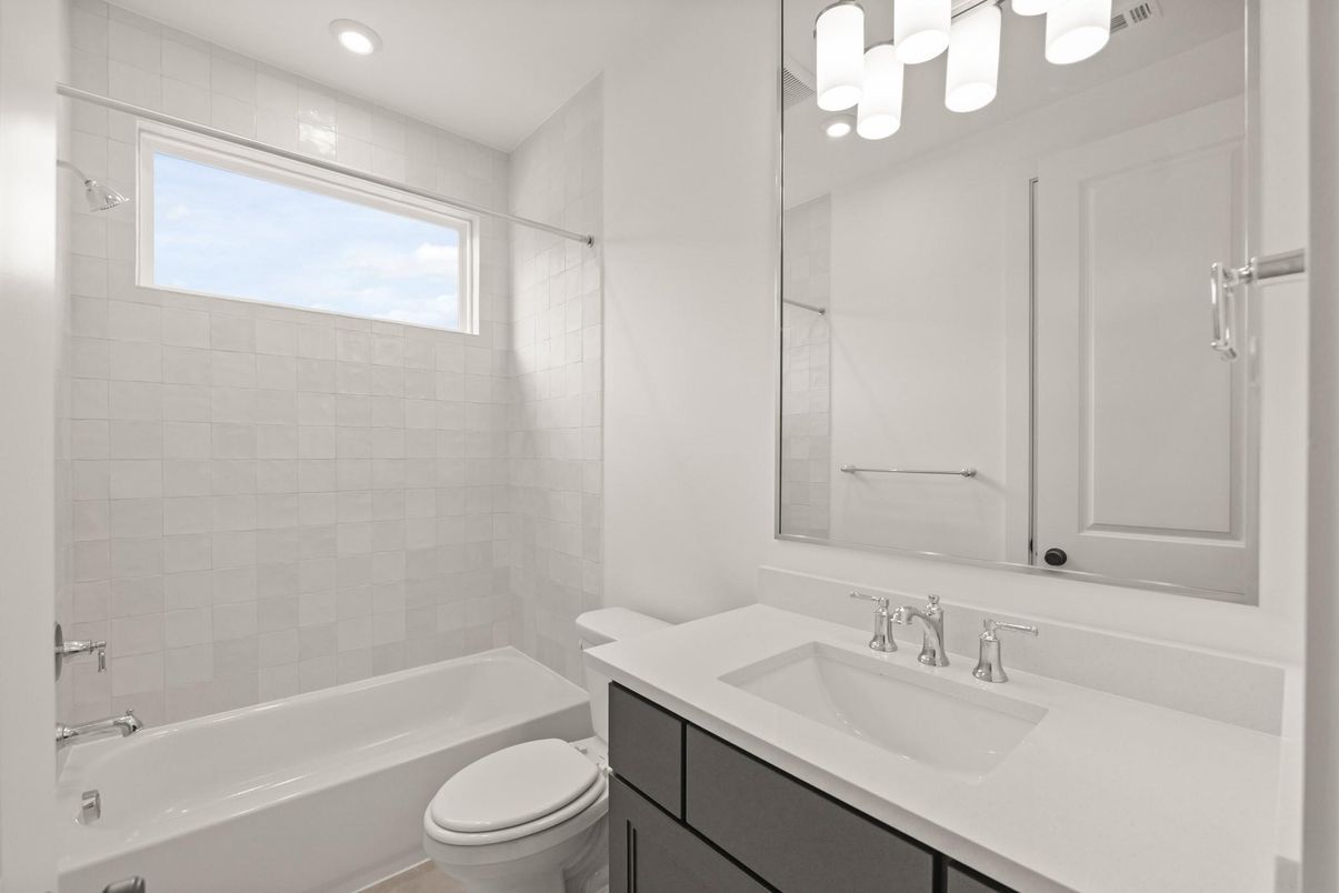 Bathroom, Interior, Recessed Lighting
